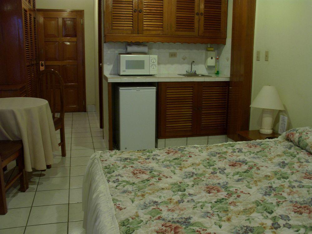 Hotel Mansion Teodolinda Managua Extérieur photo