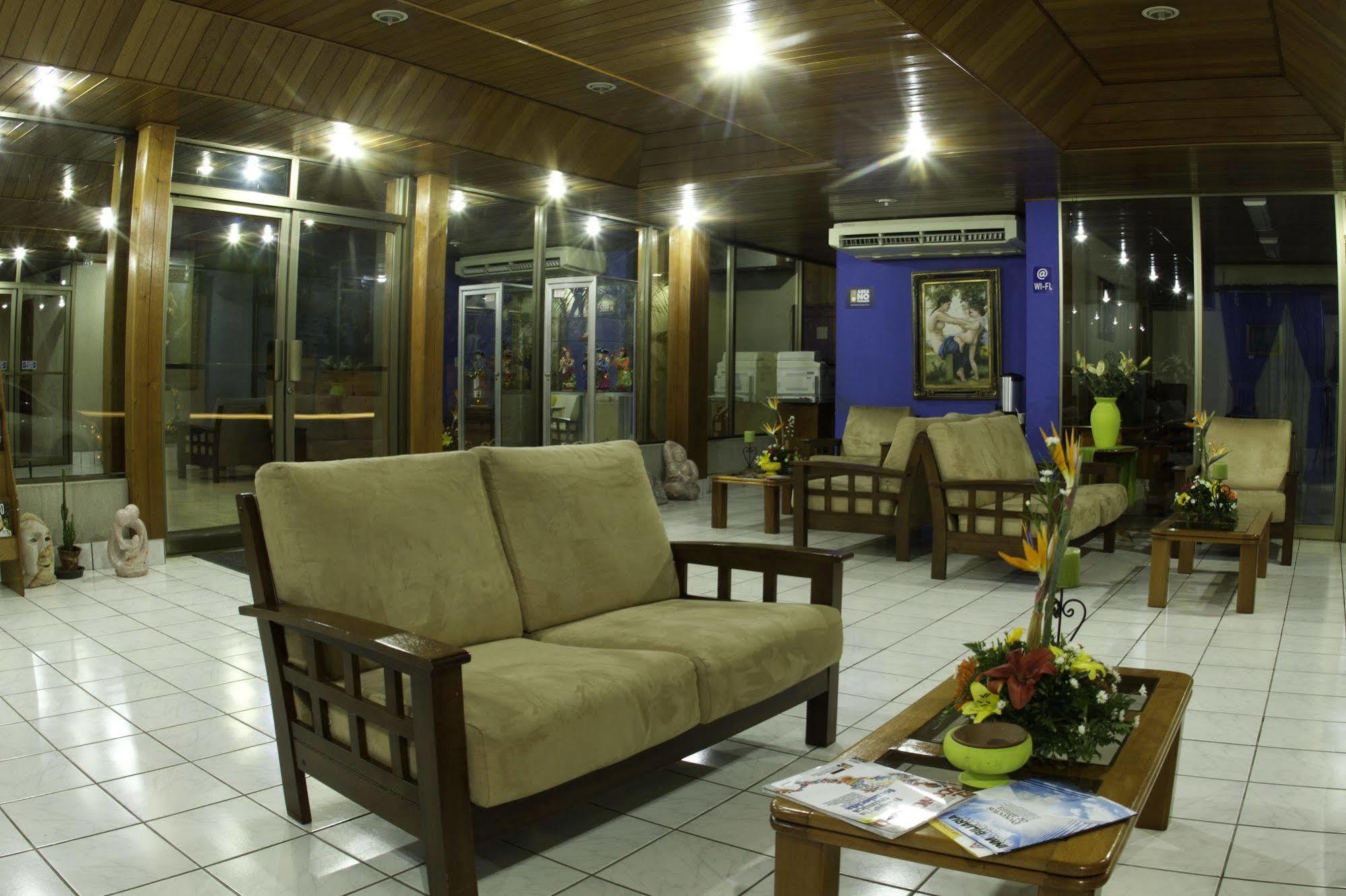 Hotel Mansion Teodolinda Managua Extérieur photo