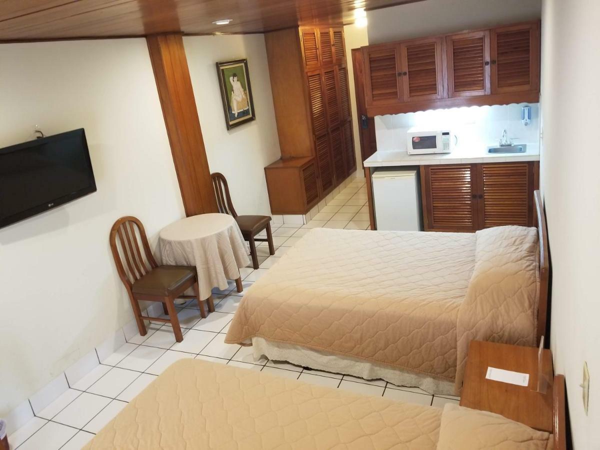 Hotel Mansion Teodolinda Managua Extérieur photo