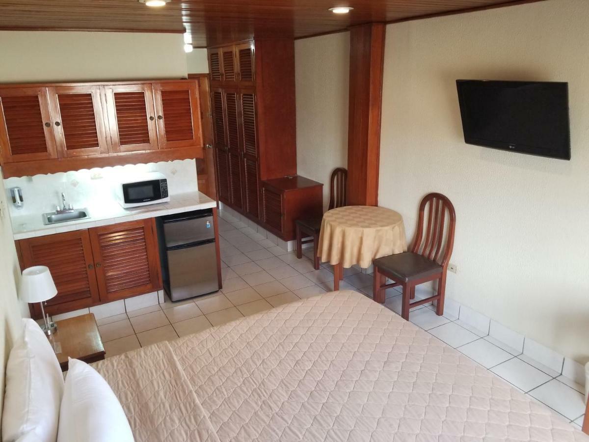 Hotel Mansion Teodolinda Managua Extérieur photo