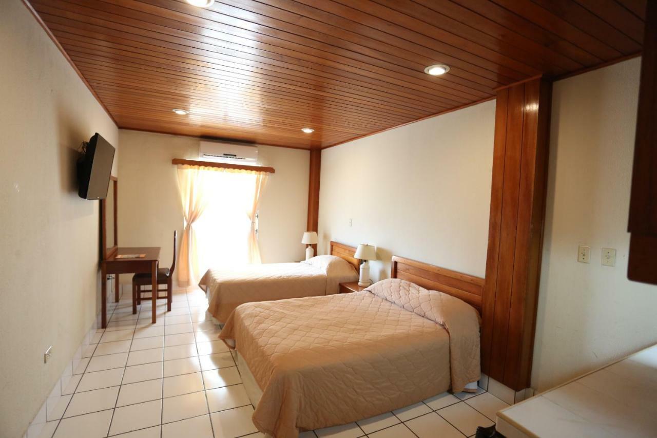 Hotel Mansion Teodolinda Managua Extérieur photo